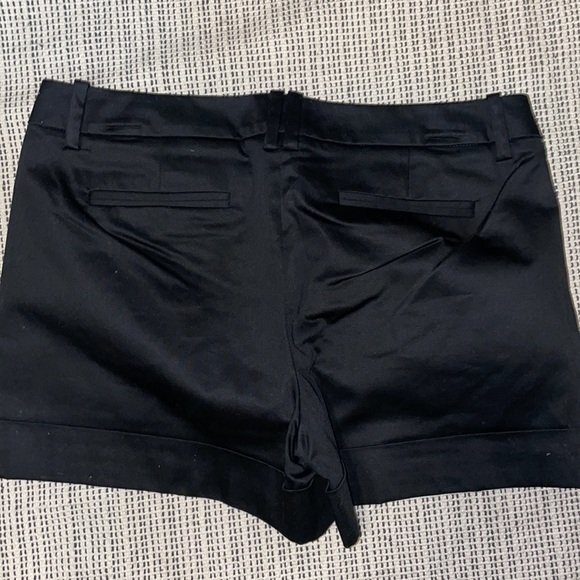 Never Used Mossimo stretch extensible mini shorts black size 8 - Picture 4 of 6